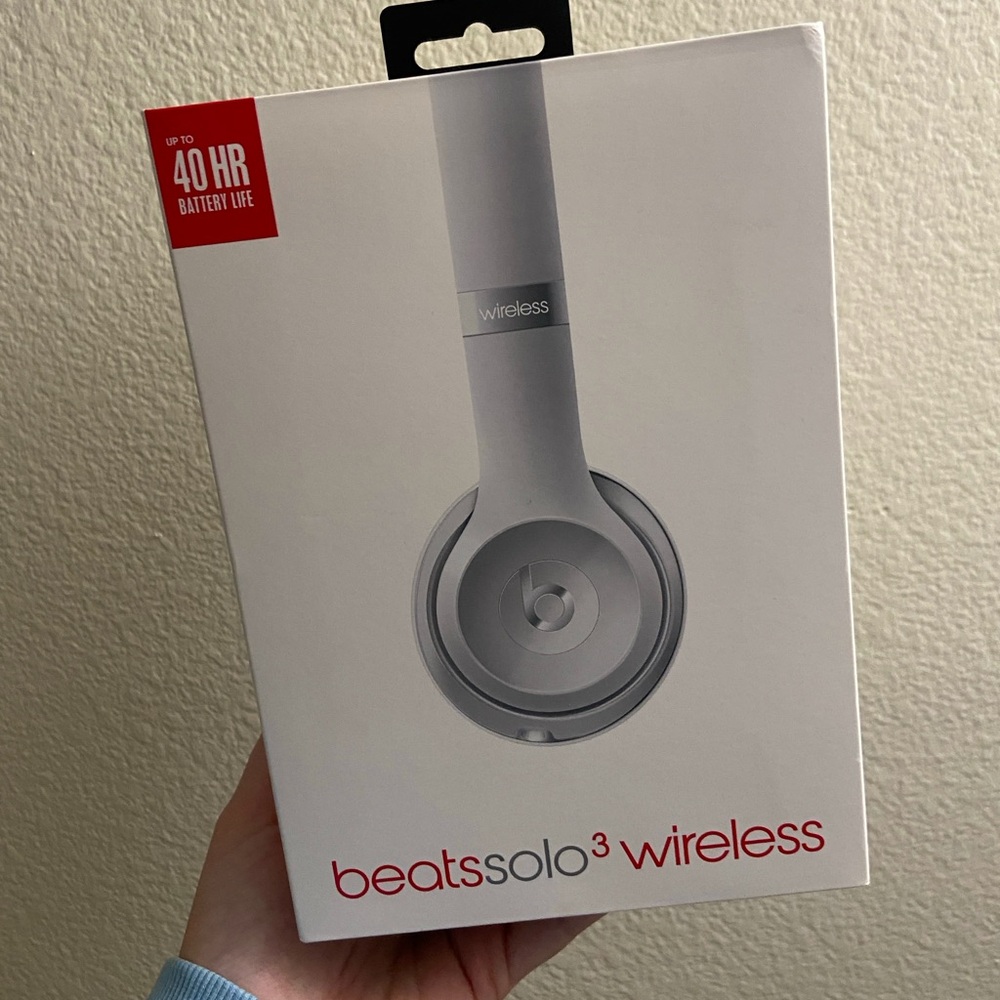 Beats Solo 3 Wireless Headphones, Silver